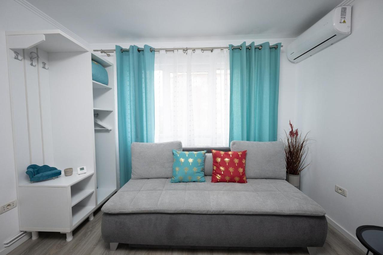 L&R Boutique Apartment Otelu Rosu 외부 사진