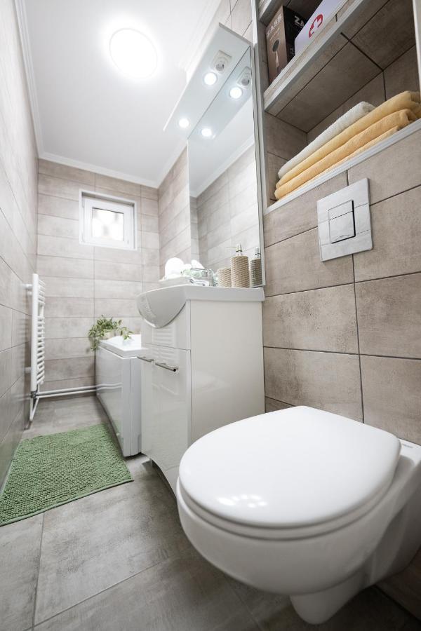 L&R Boutique Apartment Otelu Rosu 외부 사진